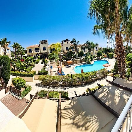 Serena Townhouse Пейя Экстерьер фото
